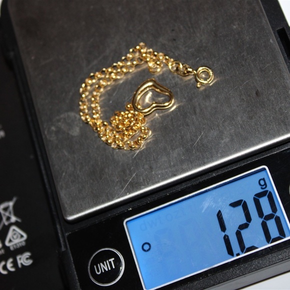 Solid 14K yellow gold marked 14K thick heart charm Bracelet - Picture 4 of 4
